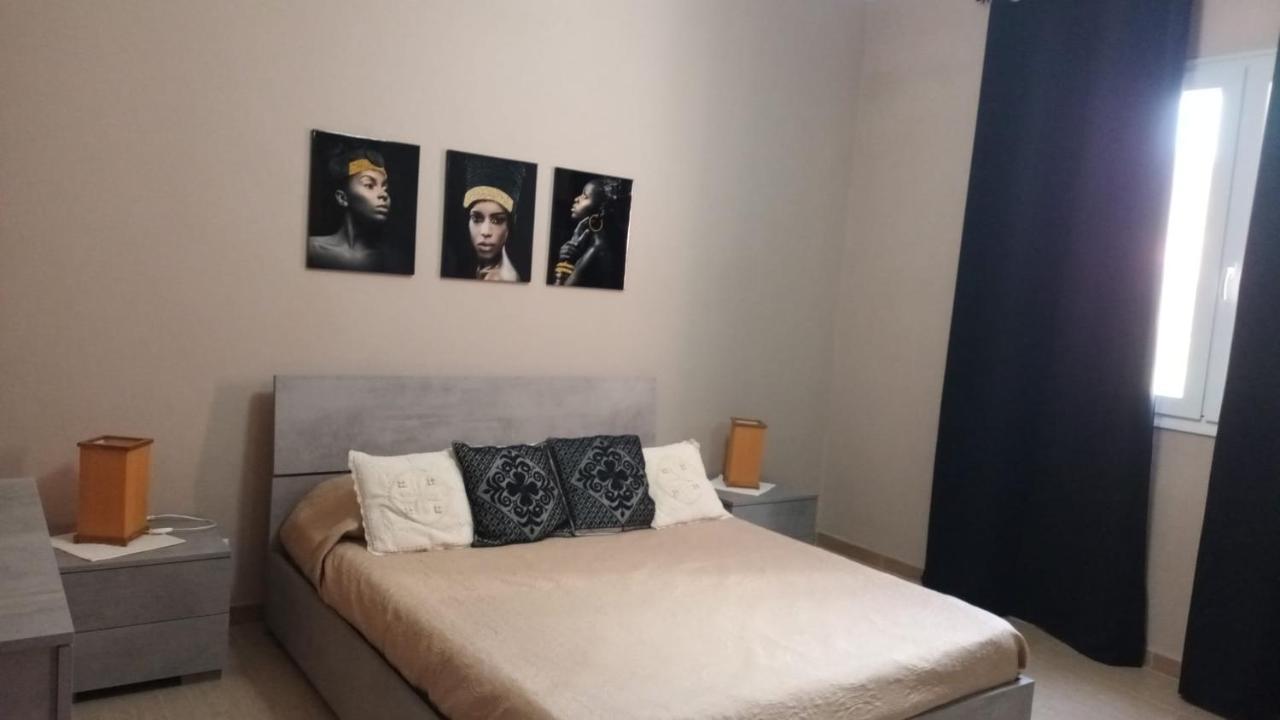 Il Vecchio Ginepro Bed & Breakfast คาโปแตร์รา ภายนอก รูปภาพ